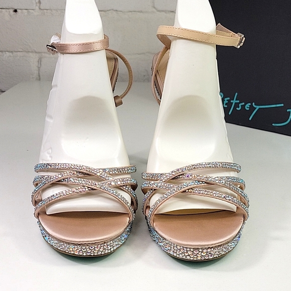 Betsy Johnson SB-Aden Champagne Rhinestone Heel Womens 10 - Picture 3 of 9